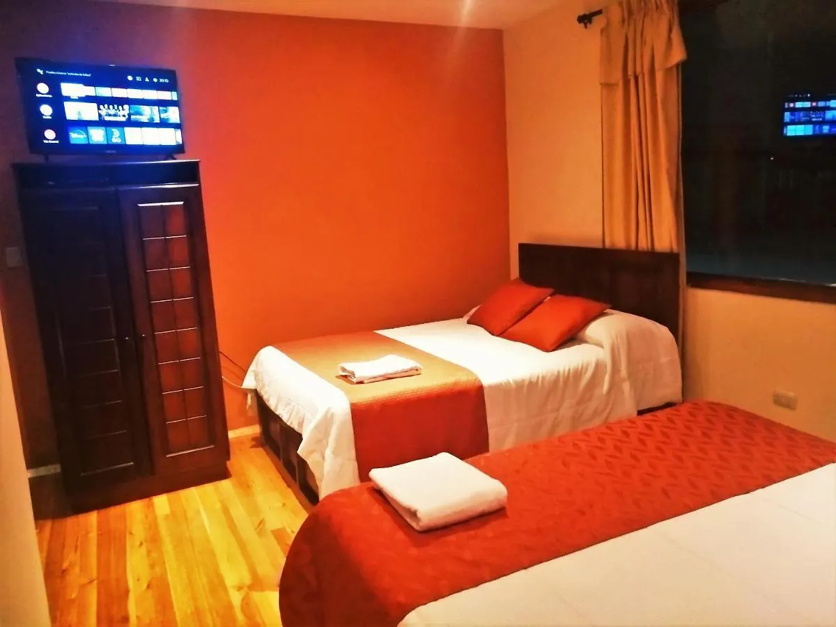Hotel Calle Angosta Cuenca 2*,