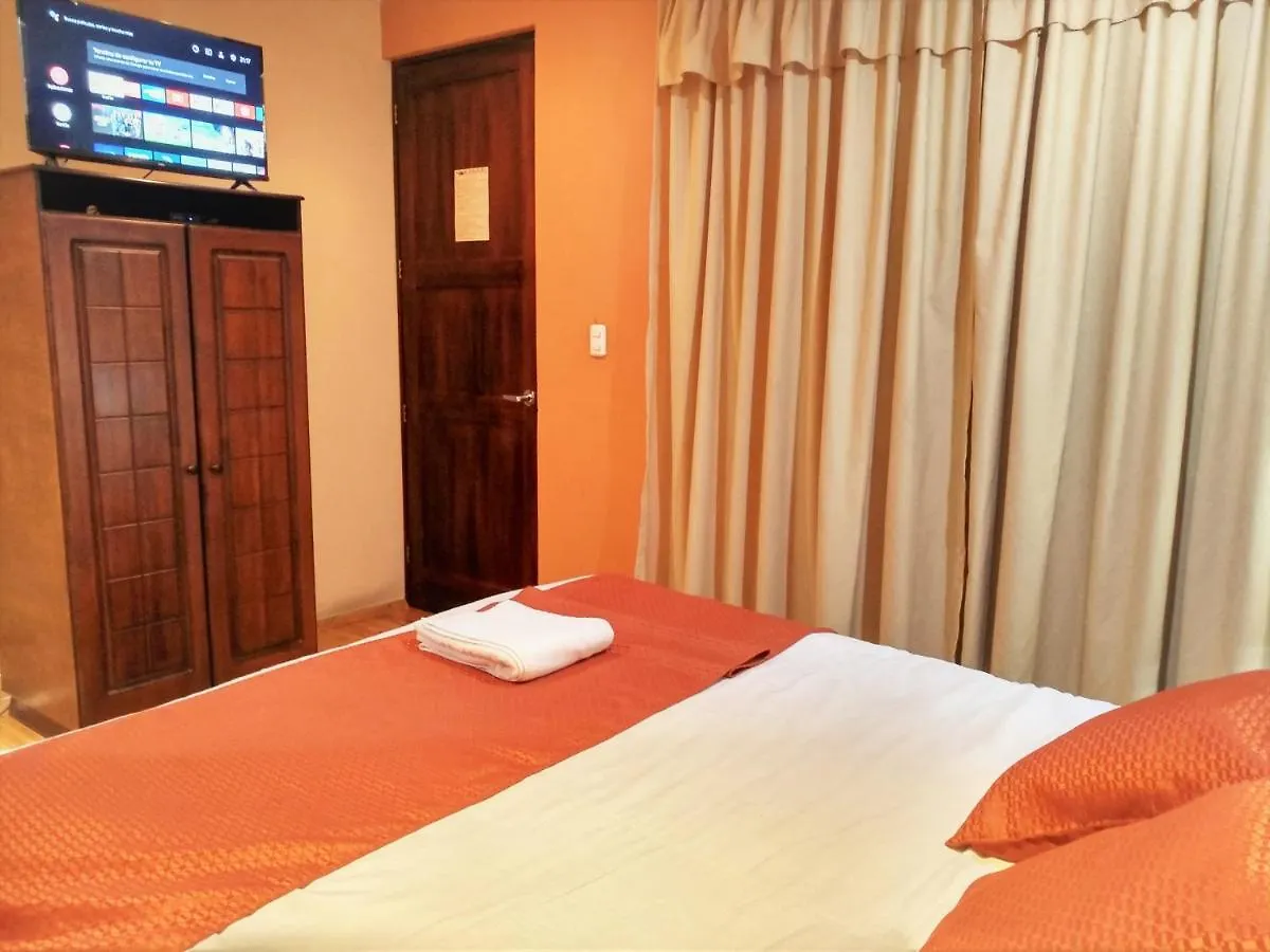 Hotel Calle Angosta Cuenca