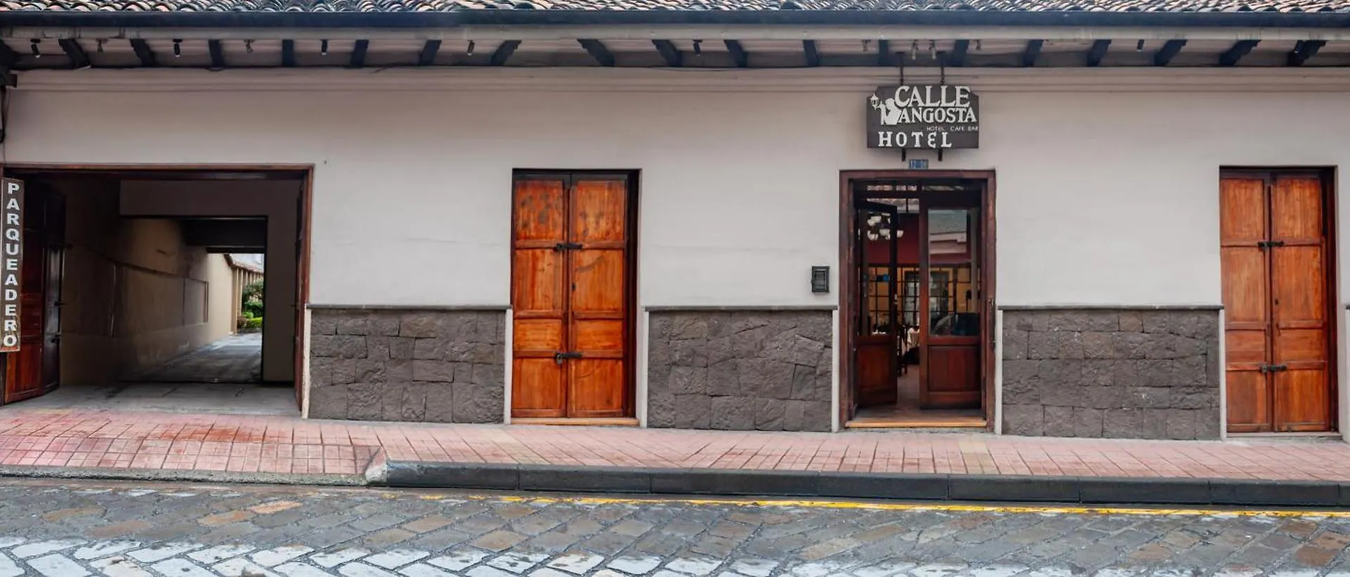 Hotel Calle Angosta Cuenca 2*,  Ecuador