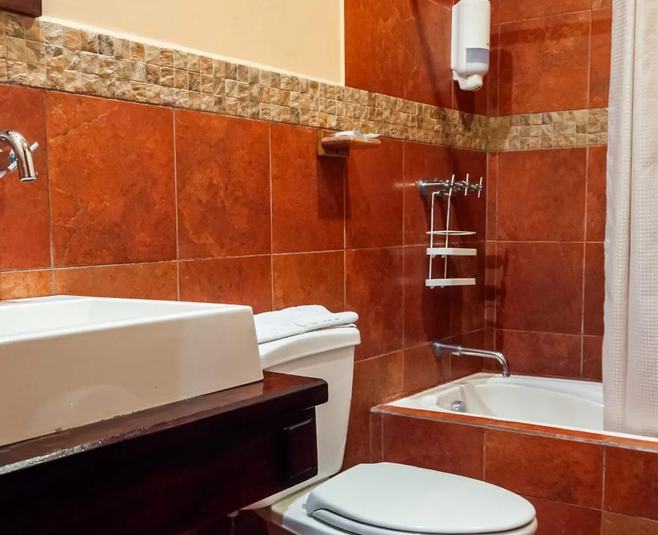Hotel Calle Angosta Cuenca