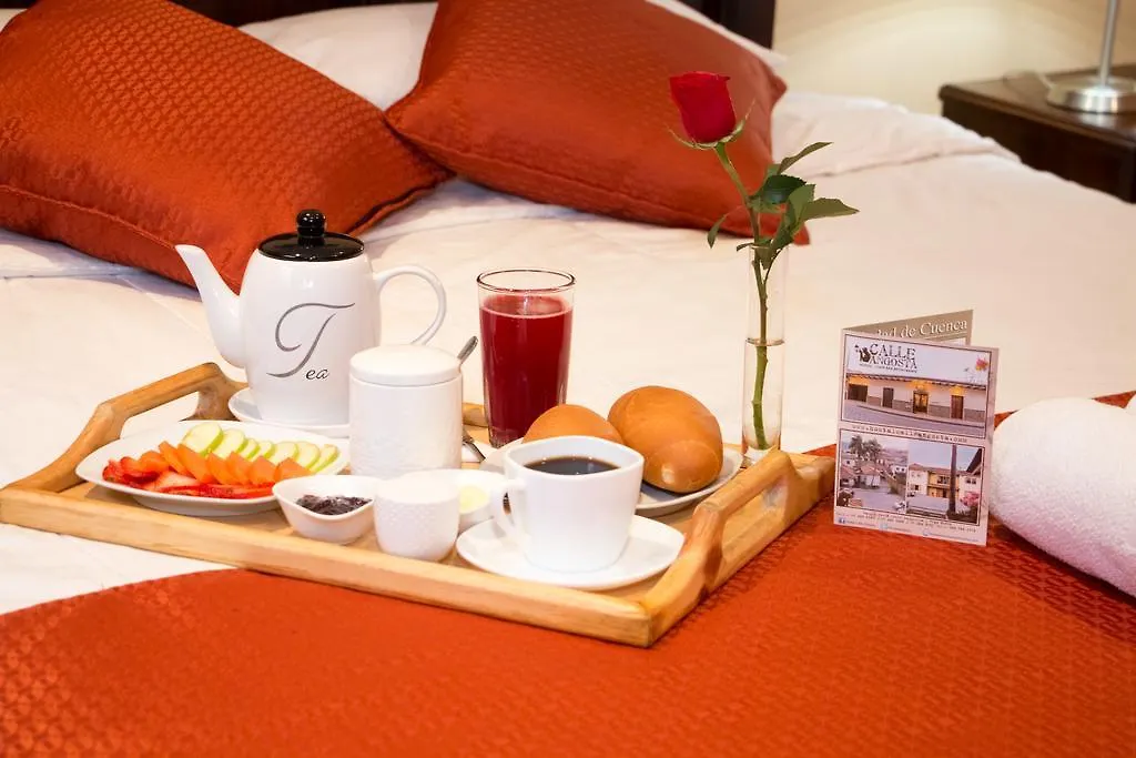Hotel Calle Angosta Cuenca 2*,