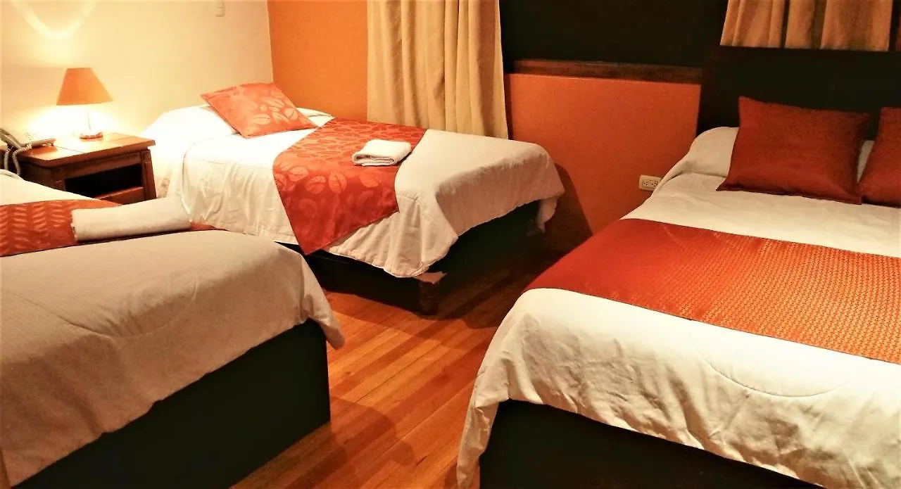 Hotel Calle Angosta Cuenca 2*,  Ecuador